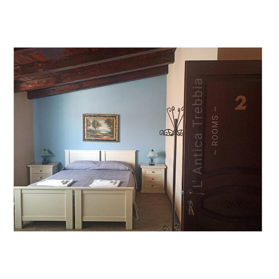 L' Antica Trebbia - Rooms Caltanissetta Kamer foto